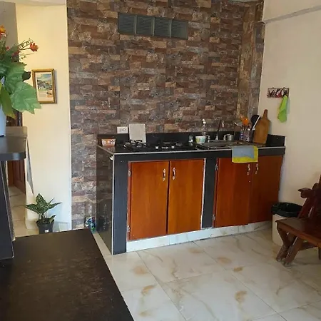 Casa Del Prado Pensión 3*